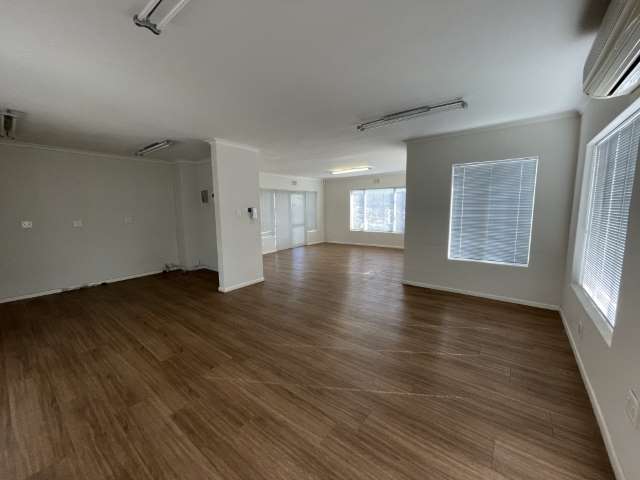 Commercial Property for Sale in Vredehoek Western Cape
